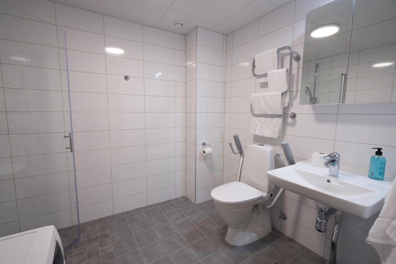 إكيرو Ekebyhov Hotell المظهر الخارجي الصورة